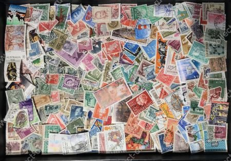 275+ старых и старинных, иностранных марок из коллекции • Used F-VF