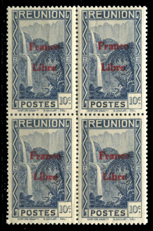Реюньон 1943 г. • Iv# 223 • 10 c. • надпечатка "Свободная Франция" • водопад • кв. блок • MNH OG XF ( кат.- € 8+ )