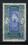 Дагомея 1927-1939 г. • Iv# 94 • 1.25 fr. • сборщик бананов на пальме • Used F ( кат. - €7 )