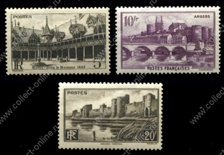 Франция 1941 г. • Iv# 499-501 • Архитектурные достопримечательности и города • полн. серия • MNH OG VF