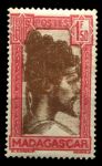 Мадагаскар 1944 г. • Iv# 289 • 1.50 fr. • осн. выпуск • Вождь Сакалаве • MH OG VF