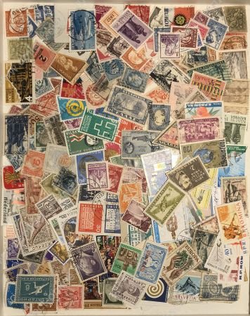175 старых, иностранных марок из коробки • Used F-VF