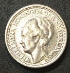 Нидерланды 1937 г. • KM# 163 • 10 центов • королева Вильгельмина I • серебро • регулярный выпуск • BU-
