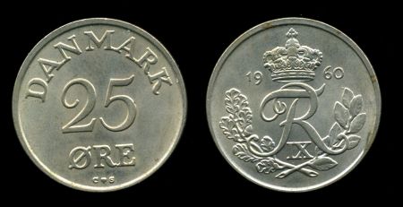 Дания 1960 г. • KM# 842.2 • 25 эре • королевская монограмма • регулярный выпуск • MS BU