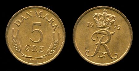 Дания 1972 г. • KM# 848.2 • 5 эре • королевская монограмма • регулярный выпуск • BU-MS BU