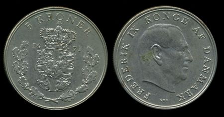 Дания 1971 г. • KM# 853.1 • 5 крон • Король Фредерик IX • регулярный выпуск • BU