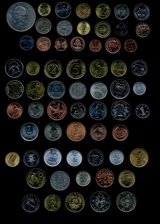 Набор 63 иностранные монеты в блеске(UNC) (фауна, экзотика ...) • MS BU