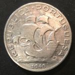 Португалия 1946 г. • KM# 581 • 5 эскудо • каравелла Колумба • серебро • регулярный выпуск • VF+