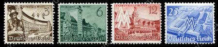 ГЕРМАНИЯ 1940г. MI# 739-42(SC# 494-7) / ВЫСТАВКА В ЛЕЙПЦИГЕ / MNH OG VF / АРХИТЕКТУРА