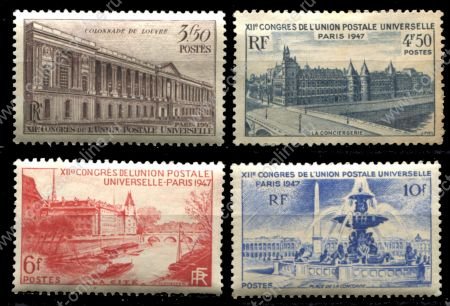 Франция 1947 г. • Mi# 778-81(Sc# 581-4) • 3.50 - 10 fr. • Всемирный почтовый конгресс, Париж • архитектура Франции • полн. серия • MH OG VF