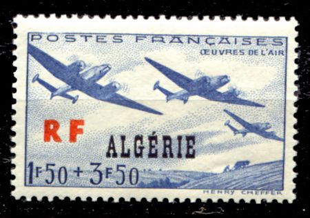 Алжир 1945 г. • Iv# 245 • 1.50+3.50 fr. • самолёты • благотворительный выпуск • MNH OG VF