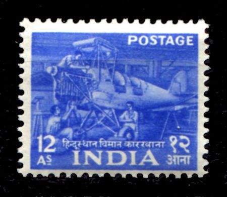 Индия 1955 г. • Gb# 364 • 12 a. • 5-летний план развития • сборка аэроплана • MH OG VF