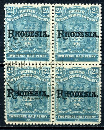 Родезия 1909-1912 гг. • Gb# 103 • 2½ d. • герб колонии • надпечатка • "Rhodesia." • стандарт • кв. блок • Used VF ( кат.- £ 4 )