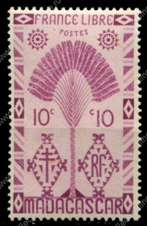 Мадагаскар 1943 г. • Iv# 266 • 10 c. • осн. выпуск • стилизованное дерево путешественников • MNH OG* VF