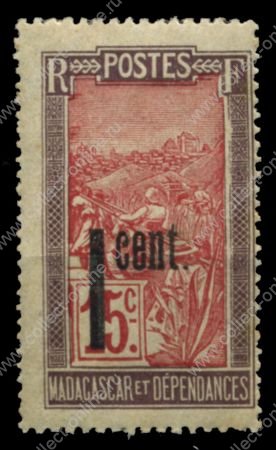 Мадагаскар 1921 г. • Iv# 125 • 1 на 15 c. • осн. выпуск • путешественник в кресле-носилках • надпечатка нов. номинала • MNH OG VF ( кат.- €1 )