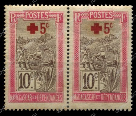 Мадагаскар 1915 г. • Iv# 121 • 10 + 5 c. • для Красного креста • надпечатка доп. номинала • благотворительный выпуск • MNH OG* VF • пара ( кат.- €4 )