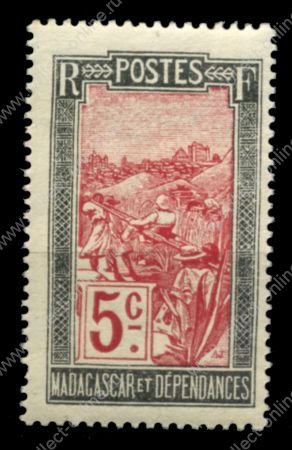 Мадагаскар 1922 - 1926 гг. • Iv# 131 • 5 c. • осн. выпуск • путешественник в кресле-носилках • MNH OG* VF