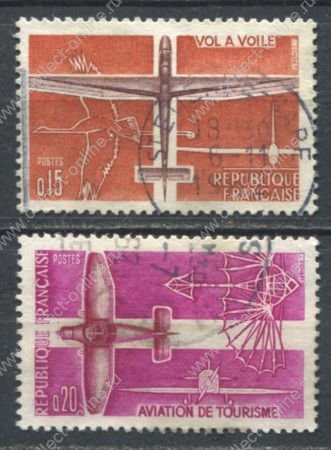 Франция 1962 г. • Mi# 1394-5 • 15 и 20 c. • спортивная авиация • полн. серия • Used F-VF