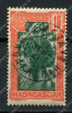 Мадагаскар 1930 - 1938 гг. • Iv# 165 • 10 c. • осн. выпуск • девочка народа Хова • Used F-VF