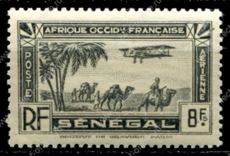 Сенегал 1935 г. • Iv# A10 • 8 fr. • аэроплан над караваном верблюдов • авиапочта • MH OG VF