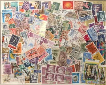 200 старых и старинных, иностранных марок из коллекции • Used F-VF