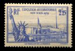 Франция 1939 г. • Iv# 426 • 2.25 fr. • Международная выставка. Нью-Йорк • MH OG VF • ( кат. - €10 )