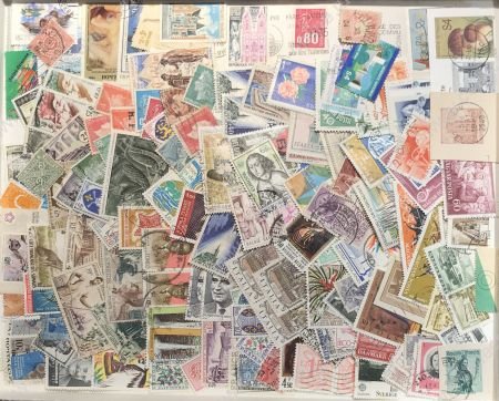 150 старых, разных марок + блок из коробки • Used