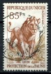 Нигер 1959-1962 гг. • Mi# 11 • 85 fr.• фауна Африки • лев • Used VF