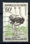 Нигер 1959-1962 гг. • Mi# 10 • 60 fr.• фауна Африки • страусы • Used VF
