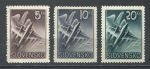Словакия 1940 г. • Mi# 76-78 • 5 - 20 kr. • Самолет и орёл • авиапочта • полн. серия • MNH OG VF