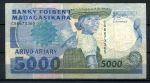 Мадагаскар 1988-1993 гг. • P# 73a • 5000 франков(1000 ариари) • регулярный выпуск • F-VF