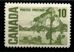 Канада 1967-1972 гг. • Sc# 462 • 10 c. • Елизавета II • озеро • стандарт • MNH OG VF