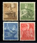 Германия 3-й рейх 1943 г. • Mi# 850-853(Sc# B237-40) • Труд на благо рейха • MNH OG VF