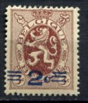 Бельгия 1931 г. • Mi# 302 • 2/3 c. • надпечатка нов. номинала • стандарт • MNH OG VF