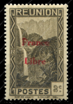 Реюньон 1943 г. • Iv# 219 • 2 c. • надпечатка "Свободная Франция" • водопад • MH OG VF ( кат.- € 1,5 )