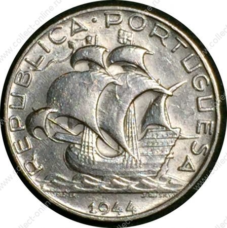 Португалия 1944 г. • KM# 580 • 2 ½ эскудо • каравелла Колумба • серебро • регулярный выпуск • BU