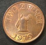 Гернси 1979 г. KM# 28 • 2 пенни • герб острова • ветряная мельница • регулярный выпуск • MS BU