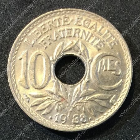 Франция 1938 г. • KM# 889.1 • 10 сантимов "•1938•" • регулярный выпуск • MS BU ( кат.- $6,00 )