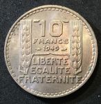 Франция 1949г. KM# 909.1 • 10 франков (малая голова) • BU