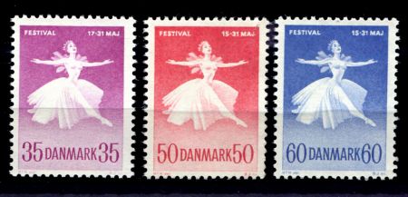 ДАНИЯ 1959-65гг. / SC# 369,401,422 / БАЛЕТ / MNH OG VF / ИСКУССТВО