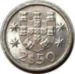 Португалия 1967 г. • KM# 590 • 2½ эскудо • герб страны • каравелла • регулярный выпуск • MS BU- ( кат.- $ 18 )
