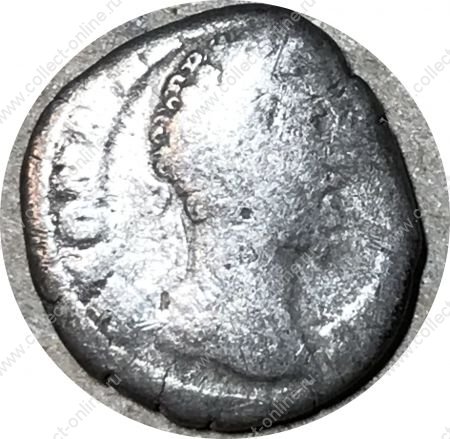 Древний Рим • Император Антонин Пий • 131-168 гг. • денарий • богиня Веста • серебро