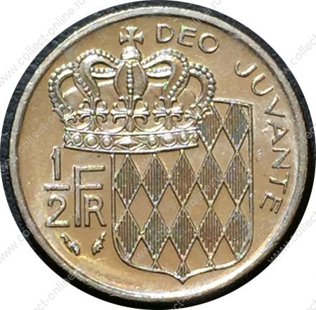 Монако 1982 г. KM# 145 • ½ франка • Ренье III • герб княжества • регулярный выпуск • BU-