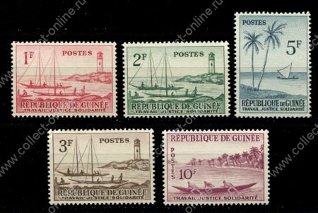 Гвинея 1959 г. • Sc# 180-184 • 1 - 10 fr. • осн. выпуск • архитектура, парусники ( 5 марок ) • MNH OG VF