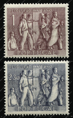 Португалия 1951 г. • Mi# 768-9 • 1 и 2.30 e. •25-я годовщина Революции • полн. серия • MH OG VF ( кат. - €18- )