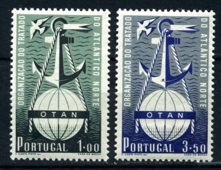 Португалия 1952 г. • Mi# 778-9 • 1 и 3.50 e. • 3-я годовщина создания НАТО • полн. серия • MLH OG VF ( кат. - €350- )