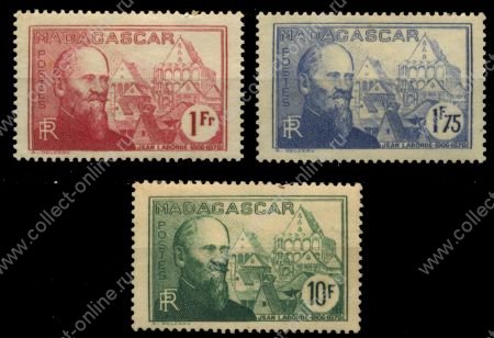 Мадагаскар 1938-1940 гг. • Iv# 203-4,225 • 1,1.75 и 10 fr. • 60 лет со дня смерти Жана Лабора   • MNH OG* F-VF • (кат. - €6 )