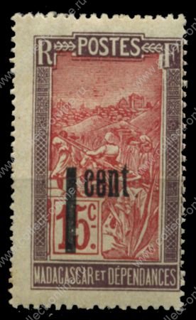 Мадагаскар 1921 г. • Iv# 125 • 1 на 15 c. • осн. выпуск • путешественник в кресле-носилках • надпечатка нов. номинала • MNH OG VF ( кат.- €1 )