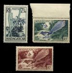 Мадагаскар 1954 г. • Iv# 322-4 • 7.50,8и 15 fr. • Флора и фауна острова • MNH OG VF* • полн. серия ( кат.- €6 )
