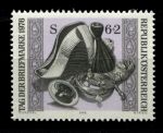 Австрия 1976 г. • Mi# 1536 • 6 s. + 2 s. • атрибуты почтальона • день почтовой марки • MNH OG VF